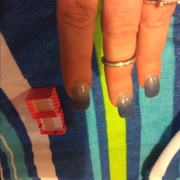 Pretty silver ring - Picture 3 of 4